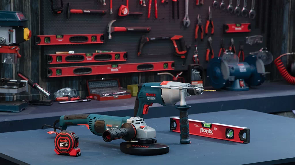 آشنایی با ابزارهای لوله بازکنی و کاربردهای آنها 1 انواع ابزارهای لوله بازکنی: معرفی و کاربرد هرکدام