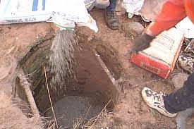 بررسی نگهداری و بازرسی دوره‌ای چاه‌های فاضلاب