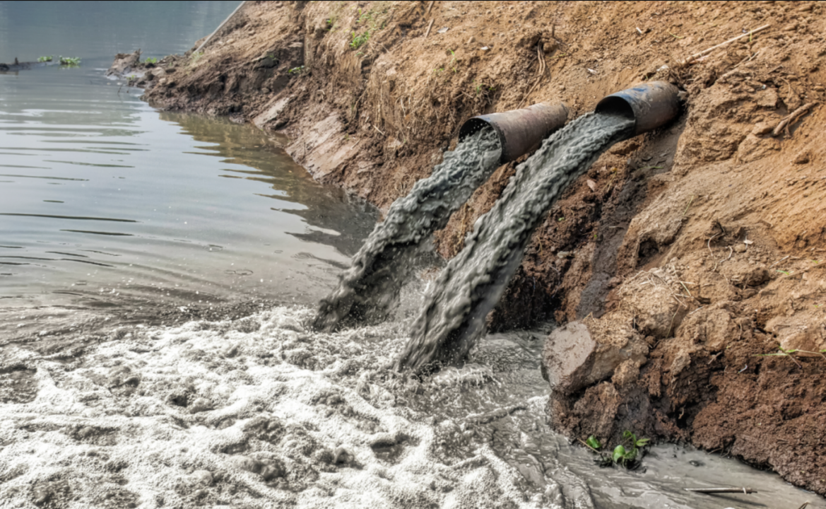 تأثیر تخلیه چاه بر بهبود شرایط بهداشت عمومی و سلامت انسان‌ها