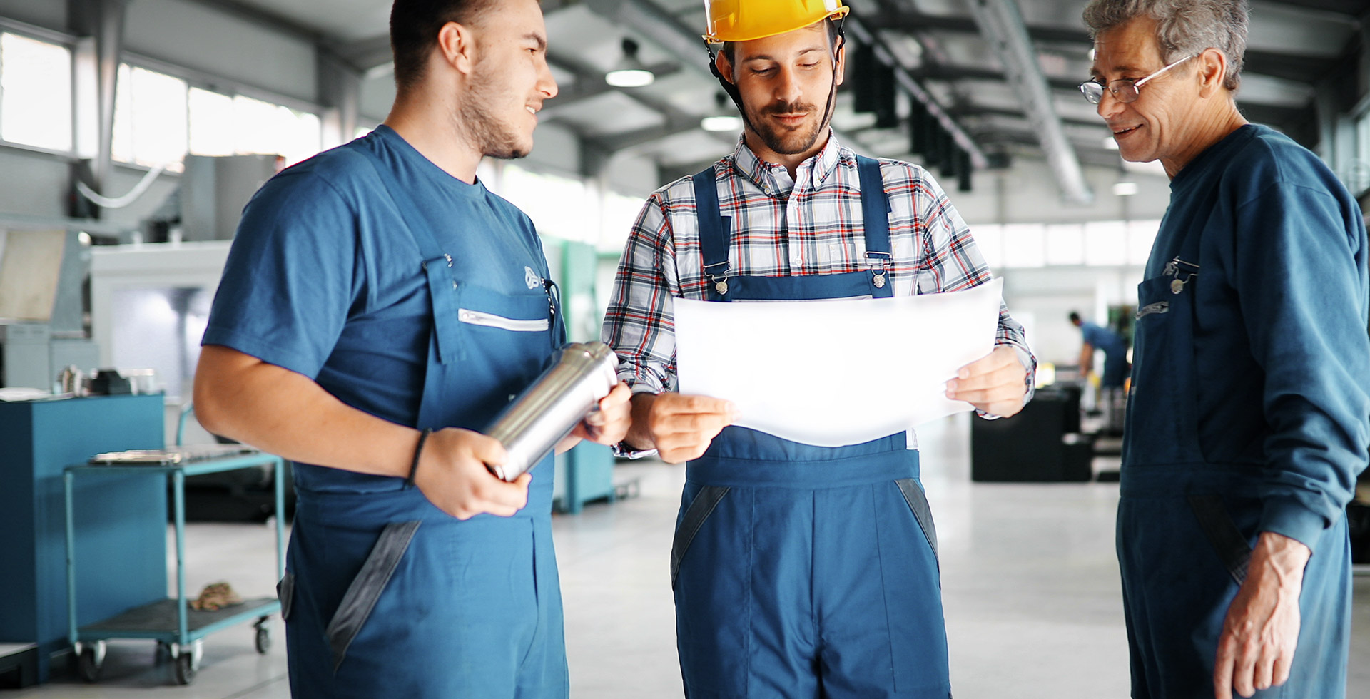 ویژگی‌های یک تیم حرفه‌ای تخلیه چاه و لوله بازکنی