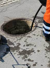 تخلیه چاه در شهر قرچک