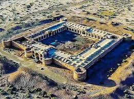 جاذبه‌های گردشگری و تاریخی